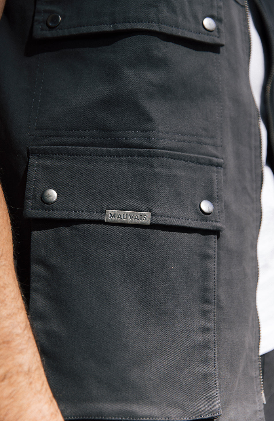 Cargo Vest in Charcoal - Image 5