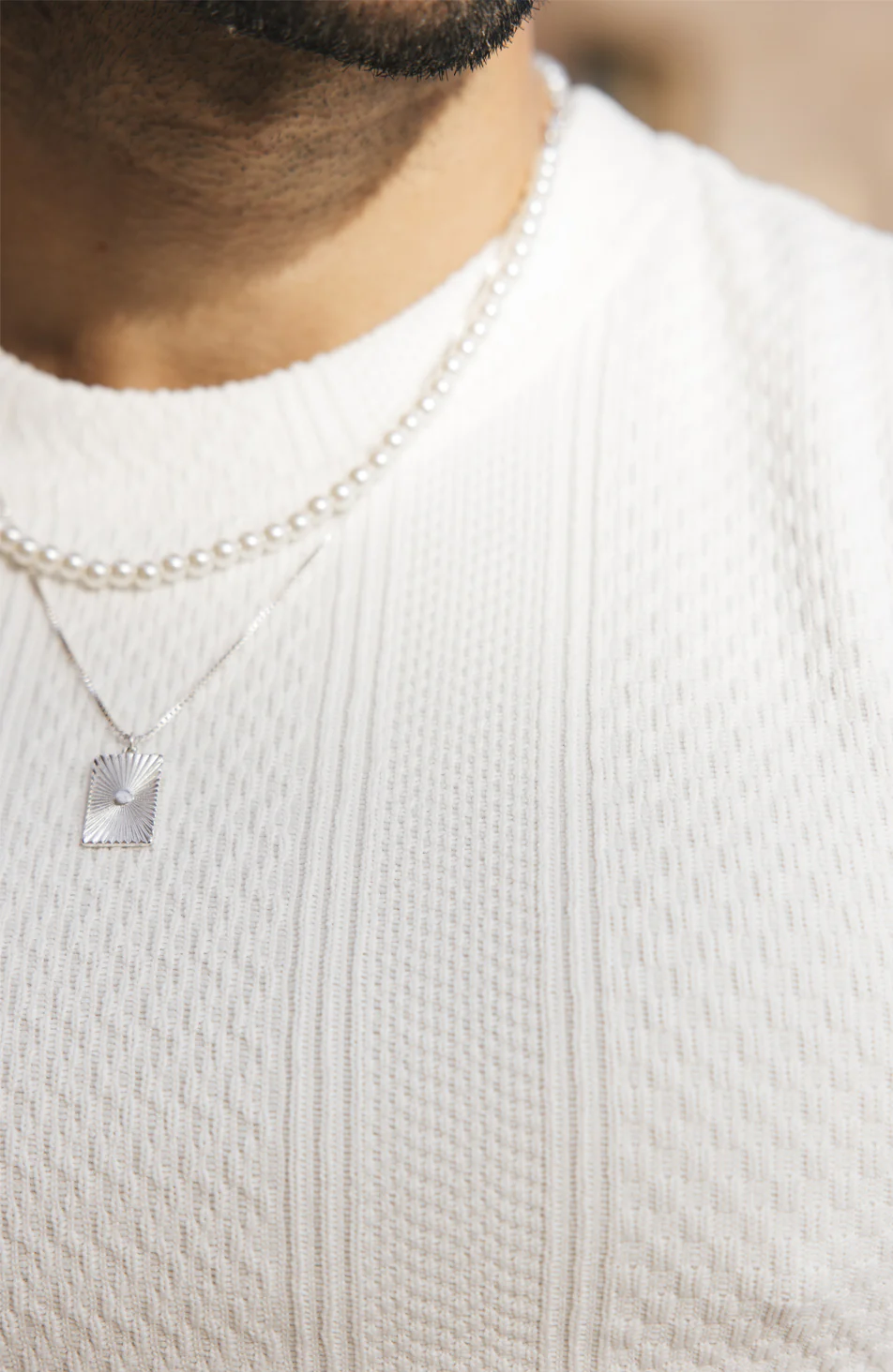Cedro Slim Textured Tee in White - Image 3