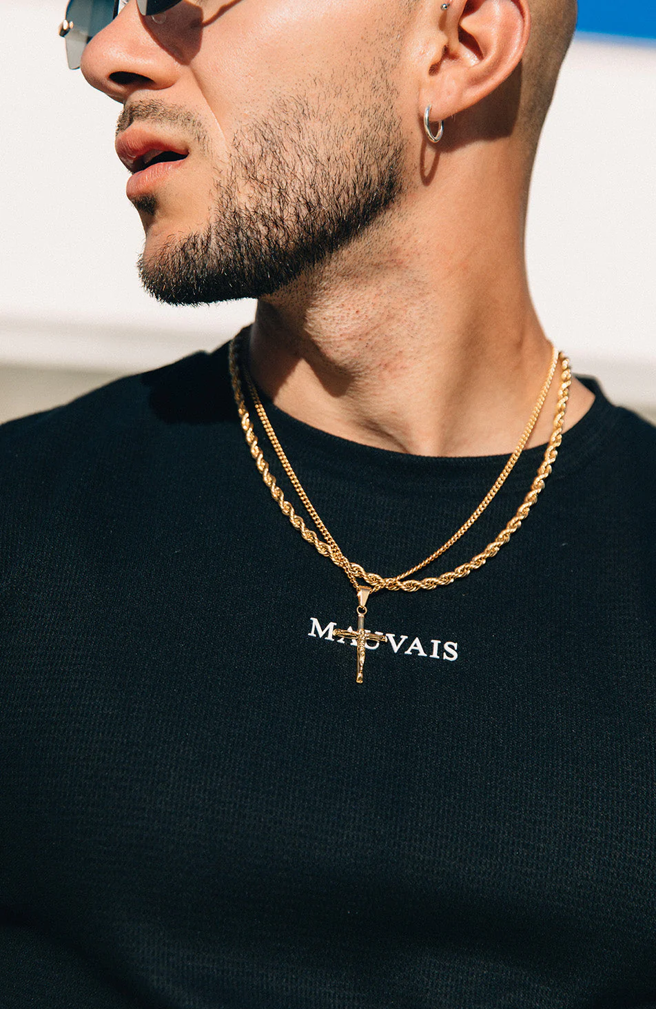 Crucifix Pendant in Gold - Image 4