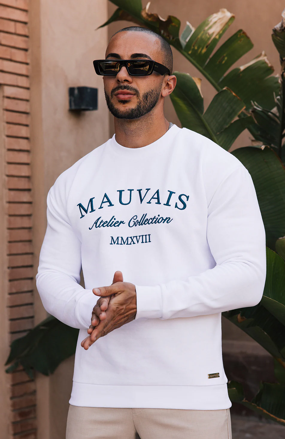 Ricamo Regular Logo Crew Sweatshirt in White - Image 5