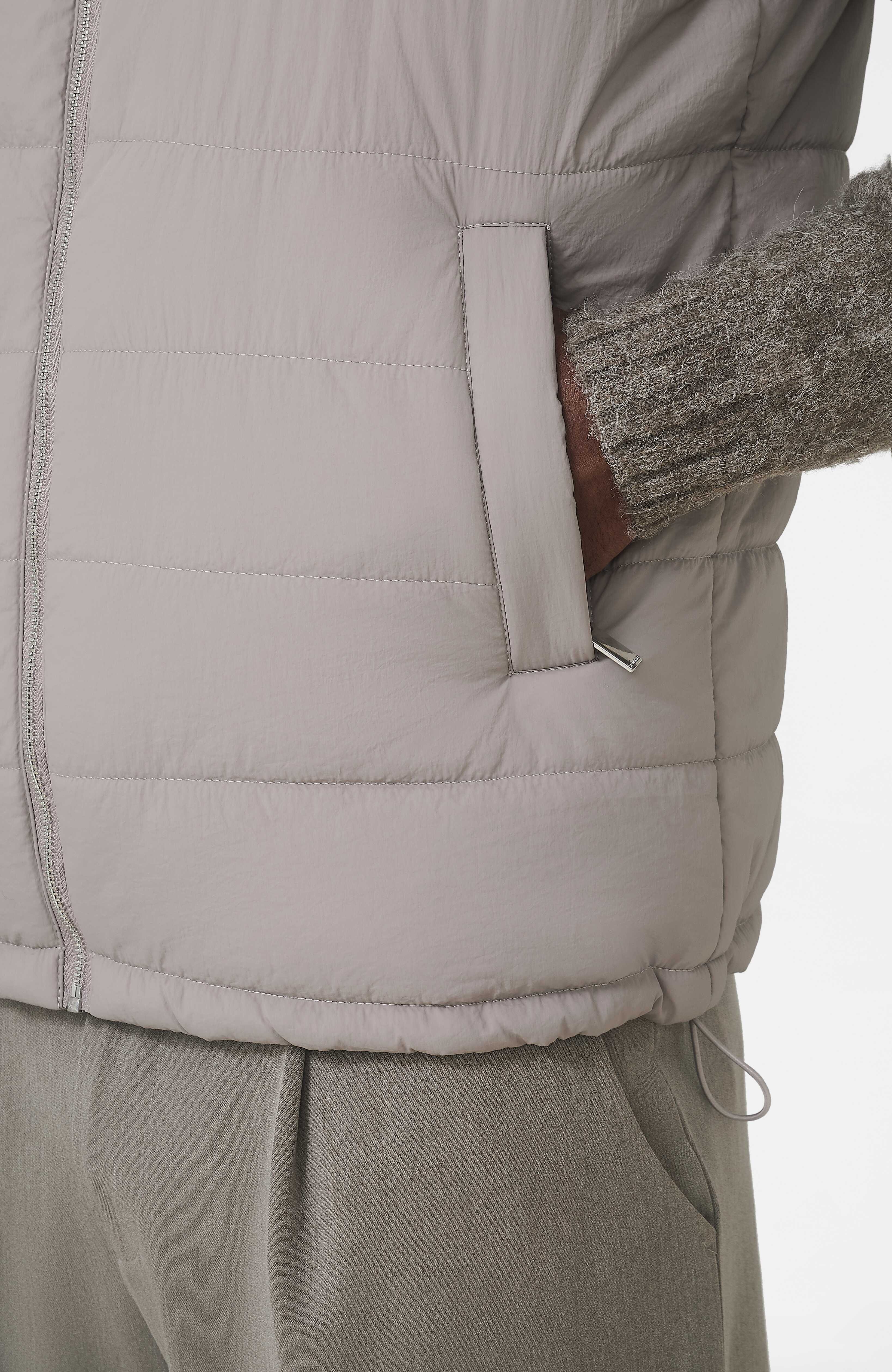 Thar Light Weight Gilet in Taupe - Image 7